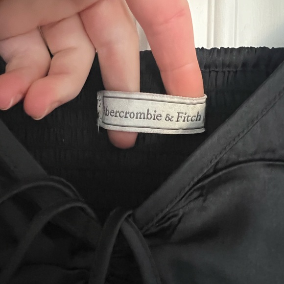 Abercrombie silk shirt size M - Picture 2 of 4